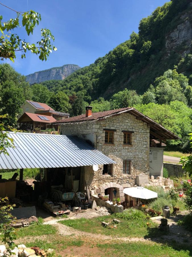 Au Pied Du Vercors Tout Est Permis La Riviere  Kültér fotó