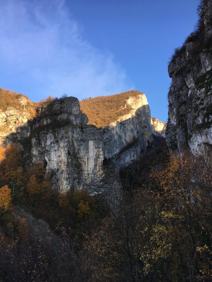 Au Pied Du Vercors Tout Est Permis La Riviere  Kültér fotó